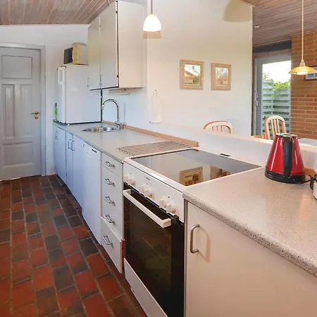 Two-bedroom In Sydals * Skovbyballe